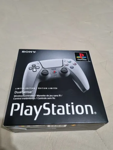 Dualsense PS5 Edição Limitada 30º aniversário lacrado