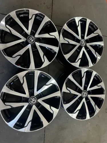 Rodas aro 18 Corolla Cross 5/114 