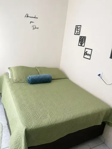 Cama Box Casal Seminova - Excelente Estado