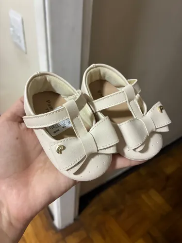 Sapatinho de menina bebê 
