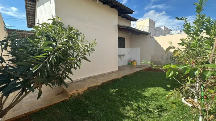 Vendo Ágio de Casa em Araxá - 2 Qts - R$ 100 Mil (Aceito SUV/Camionete)