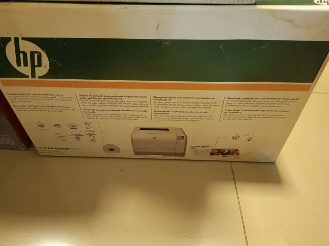 Vendo impressora Hp Color Laserjet Cp1215, Ideal para Transfer, nova na caixa.