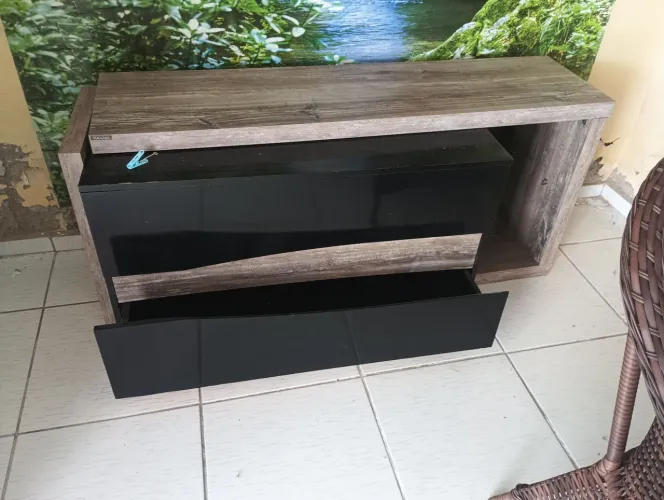 Rack para TV Moderno com Gaveta ? Ótimo Estado