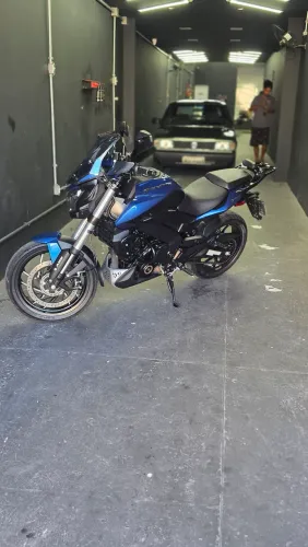 Dominar 400 2025,  6.670 km e Muito Nova