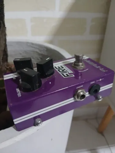 Pedal Phaser Fire Custom Shop Cacau Santos