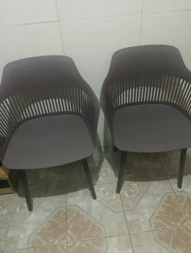 Poltronas de plástico!
