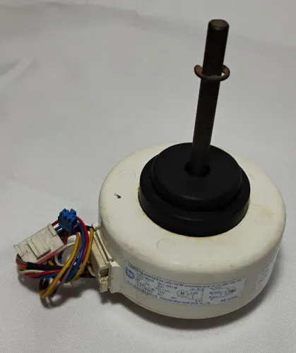 MOTOR VENTILADOR EVAPORADORA MOD YS476B223L OU DB31-00619B 9/12000BTU 220V SAMSUNG
