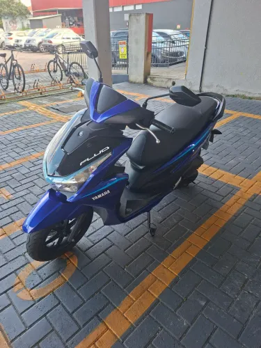 Yamaha fluo super nova!!