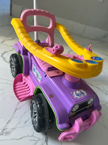 Carrinho seminovo