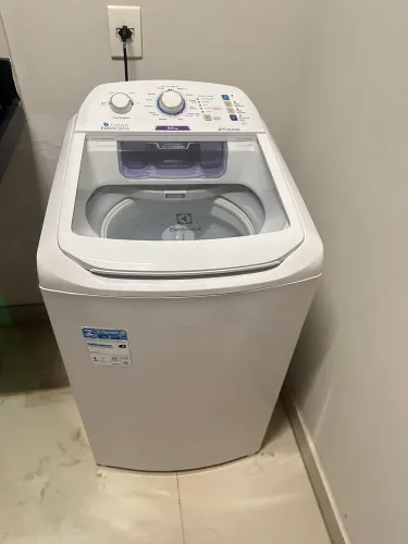 Vendo maquina de lavar nova