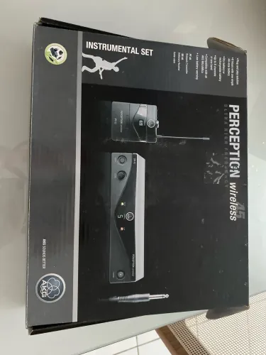 AKG Perception Wireless 45 PW45 Instrument Set - Estado de Novo