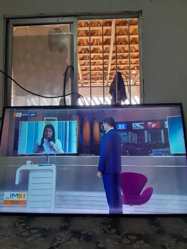 Vendo smart tv Samsung 50p funcionando com avaria na tela