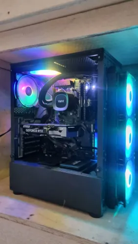PC GAMER > COMPETITIVO.