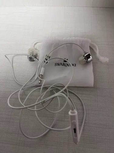 Fone Swarovski original com cristais | elegante e delicado