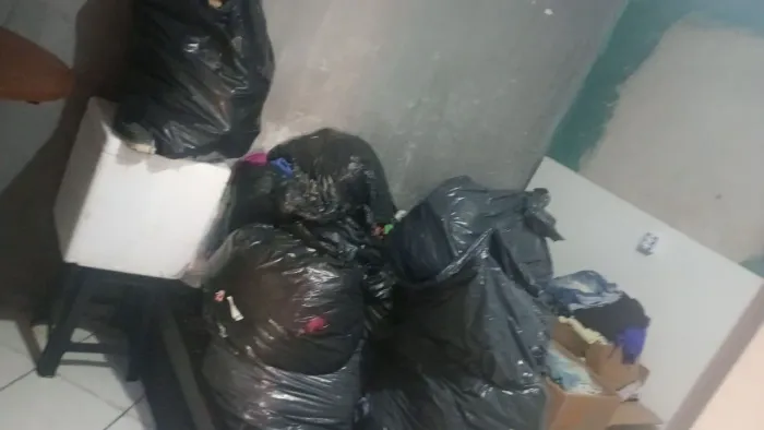 Roupas femininas, masculino, infantil de menina e menino,bolsa , calçados,etc