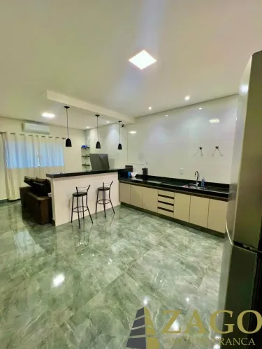 Apartamento Santa Lúcia R$ 340 mil