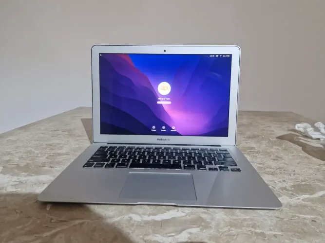 Macbook Air