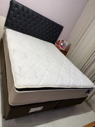 Cama Queen molas ensacadas 2 meses de uso com nota fiscal