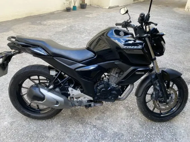 Yamaha FZ15 - 2023