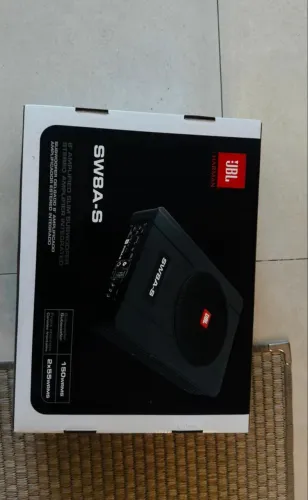 Subwofer JBL 1 canal de 150w + 2 canais de 55w