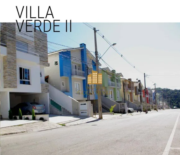 Casa com 3 dormitórios , 2 vagas , condomínio fechado com segurança à venda, 170 m² por R$