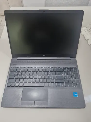 Vende-se notebook hp 250 G8