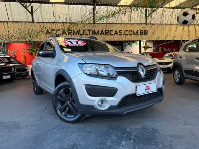 Renault Sandero Stepway Hi-f. R. Curl 1.6 16V 5P 2017