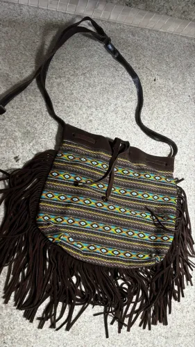 Bolsa de franjas 