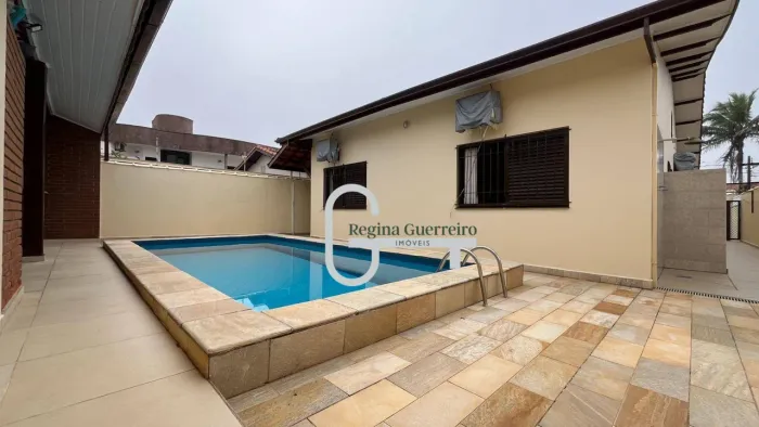 Casa com 3 dormitórios à venda, 180 m² por R$ 2.000.000,00 - Balneário Stella Maris - Peru