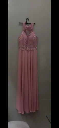 Vestido cor de rosa