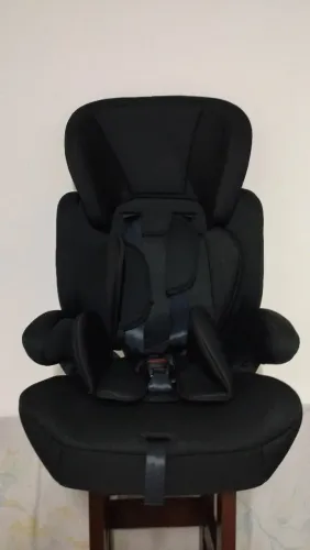 Cadeirinha de carro com acento