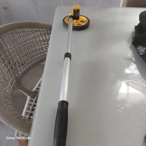 Medidor com rodas 130