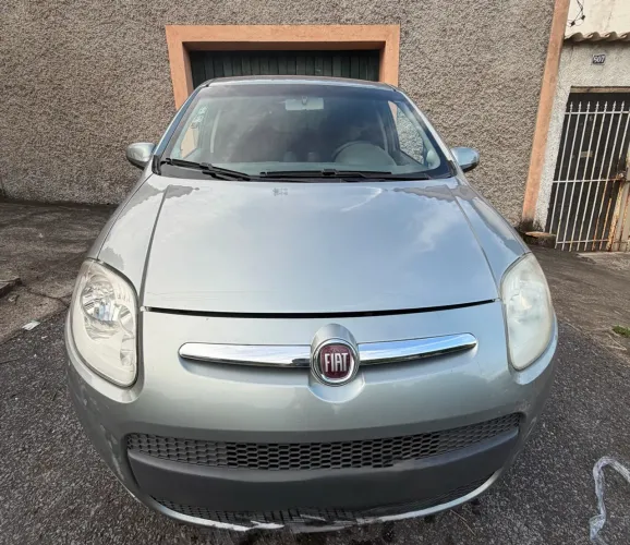 Fiat Palio Attractive 1.0 EVO Fire Flex 8V 5P 2013