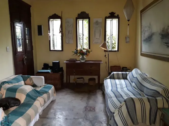 EXCELENTE CASA ISOLADA - ESTILOSA - 3 dormitórios - VARANDA - CLUBE DE CAMPO RECANTO VERDE