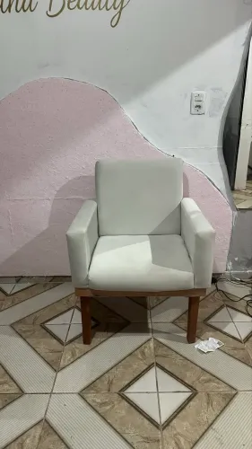 Vendo maca estética e uma poltrona em perfeito estado