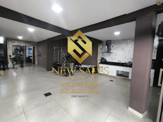 Sobrado- 2 quartos, 1 suíte, 180m², 2 vagas- Setor das Nações