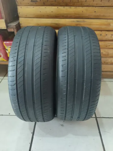 Pneu 215/50/17