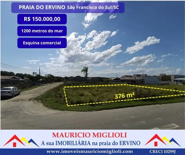 Lote limpo e aterrado na Praia do Ervino