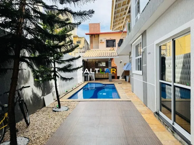 Casa com 4 dormitórios à venda, 236 m² por R$ 1.300.000,00 - Edson Queiroz - Fortaleza/CE