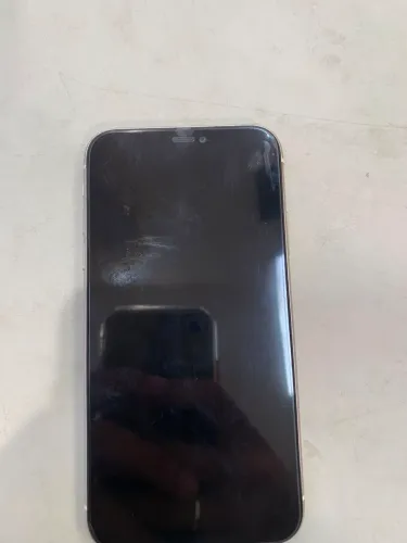 iPhone 11 semi novo