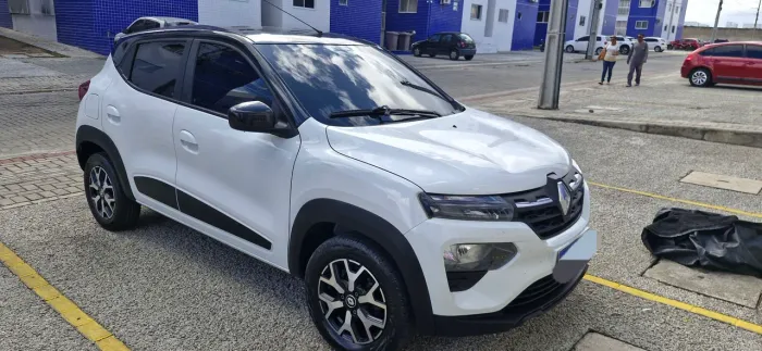 Renault Kwid Intense 1.0 Flex 12V 5P Mec. 2023
