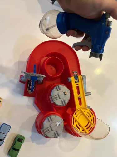pista HotWheels troca de cor 