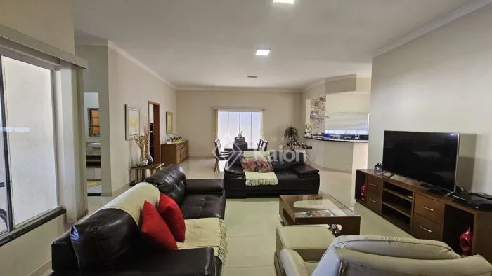Casa à venda no Condomínio Lagos D'Icaraí na cidade de Salto/SP