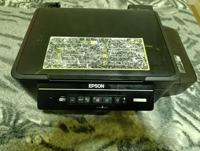 Epson L375 EcoTank - Impressora multifuncional com defeito (para conserto ou peças)