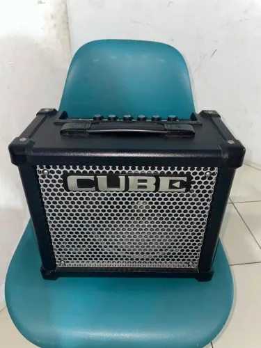 Cubo de guitarra modelo CUBE zerado 
