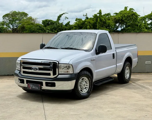 Ford F-250 XLT 3.9 4X2 Diesel TB 2010