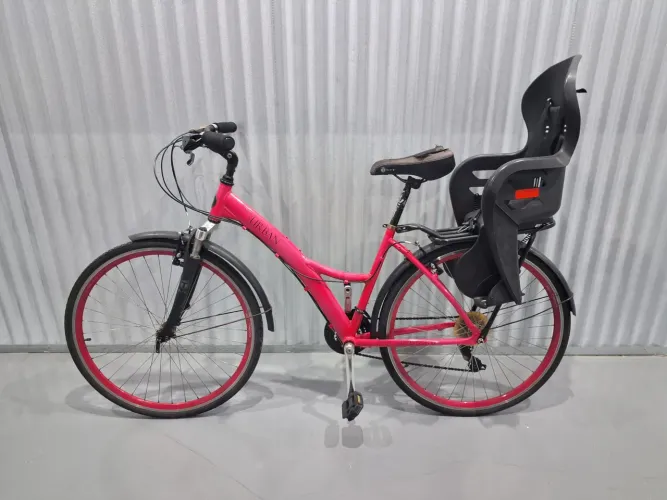 Bicicleta Urban com cadeirinha infantil