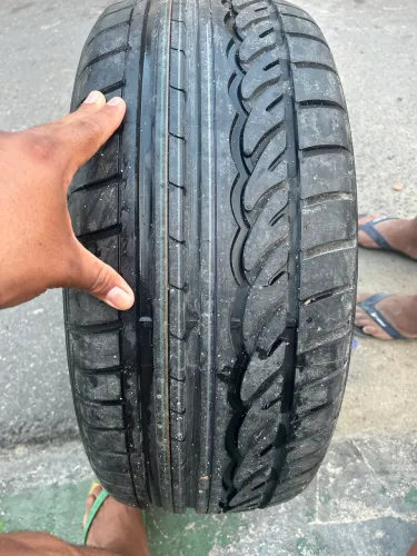 Pneu novo dunlop original 255/55/r18
