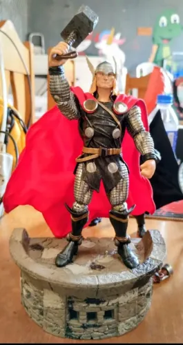 Thor Marvel select
