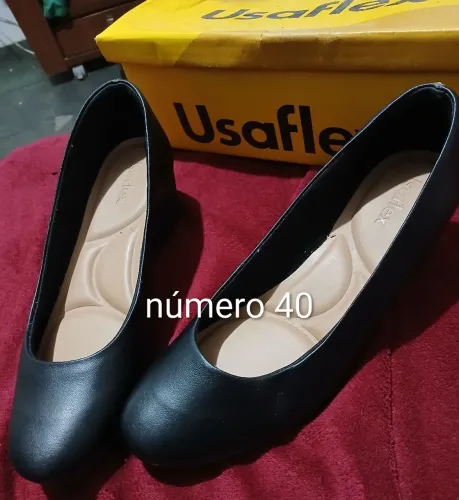 Scarpin,preto,salto Anabela número 40